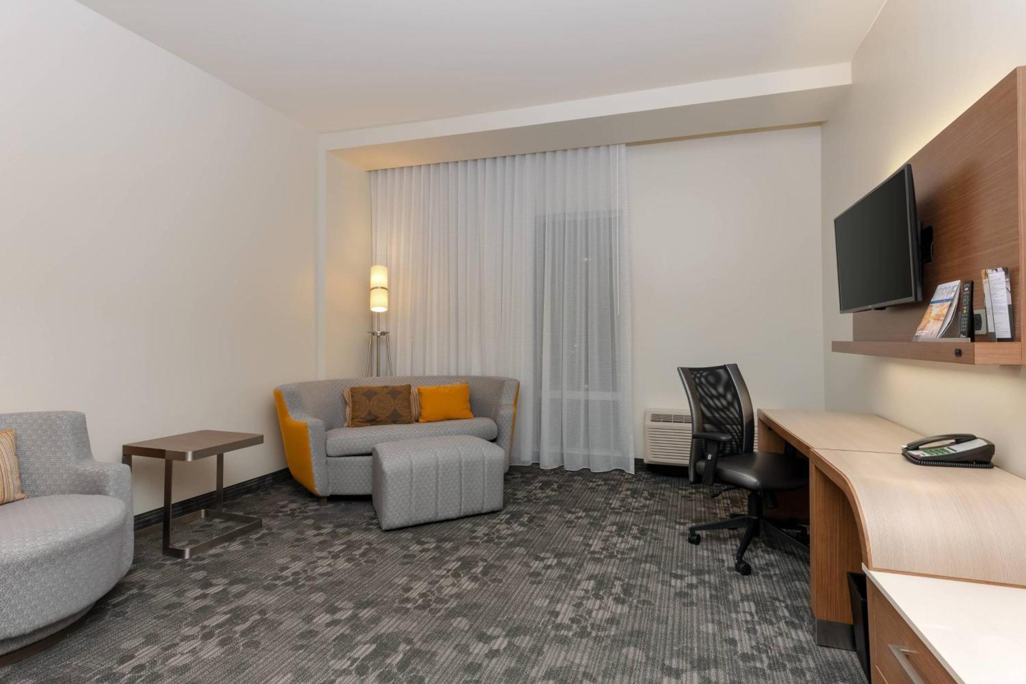 Courtyard By Marriott Savannah Airport Pooler Exterior foto